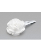 Biała zapinka z materiałową różą