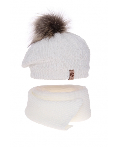 Zimowy komplet beret plus komin AGB/6138 biały