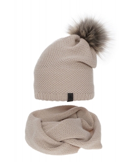 Zimowy komplet czapka plus szalik AGB/6045 beżowy